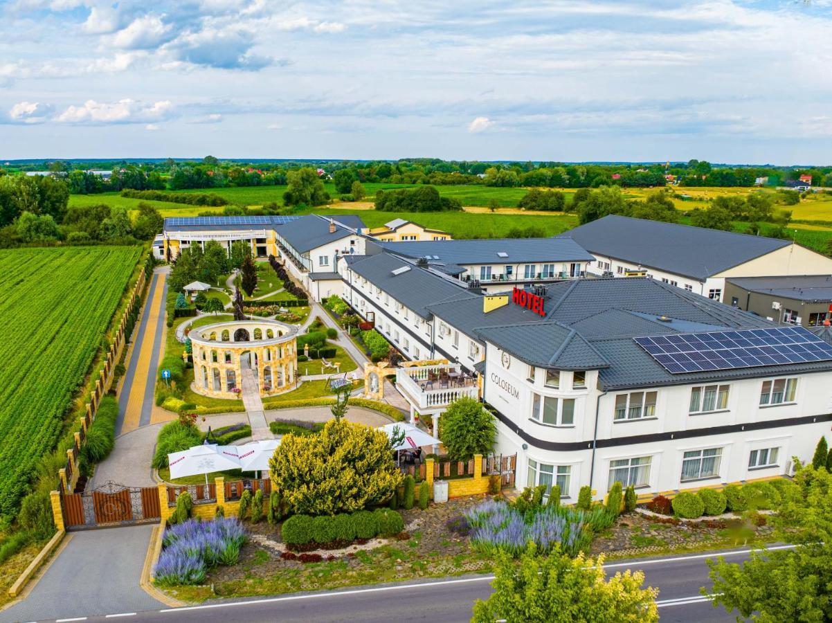 Hotel Coloseum Jarosław Exterior foto